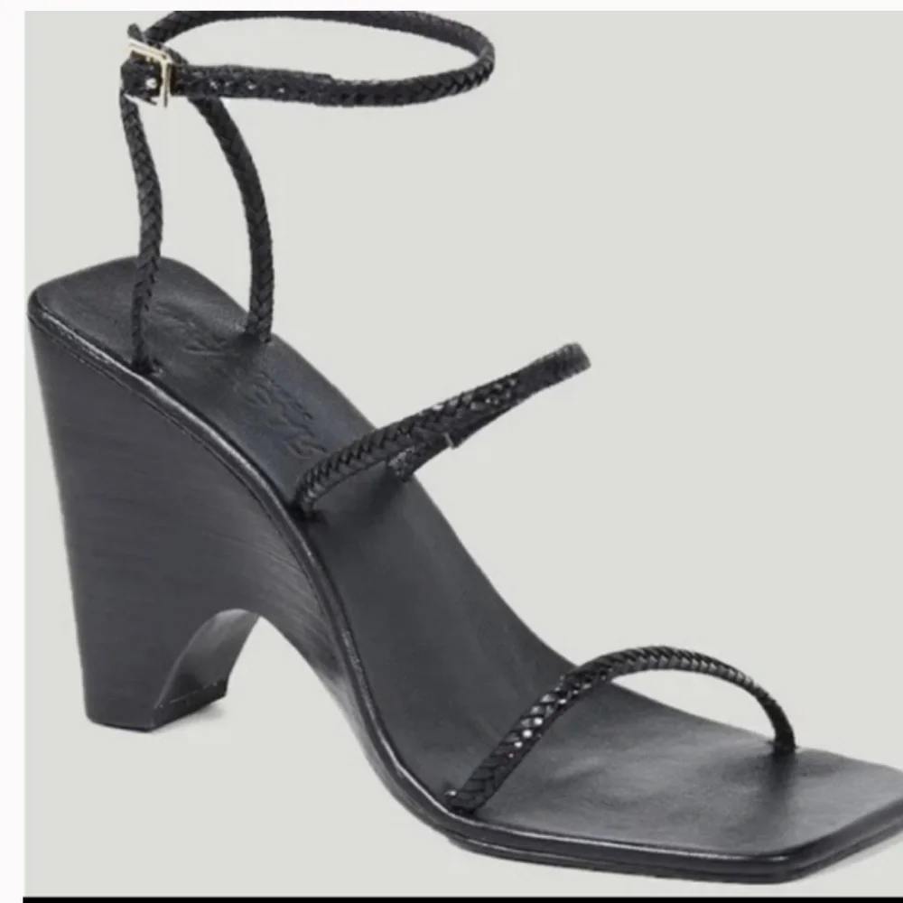 JAGGAR THE LABEL STRAPPY WOVEN LEATHER WEDGE BLACK Sandal size 35